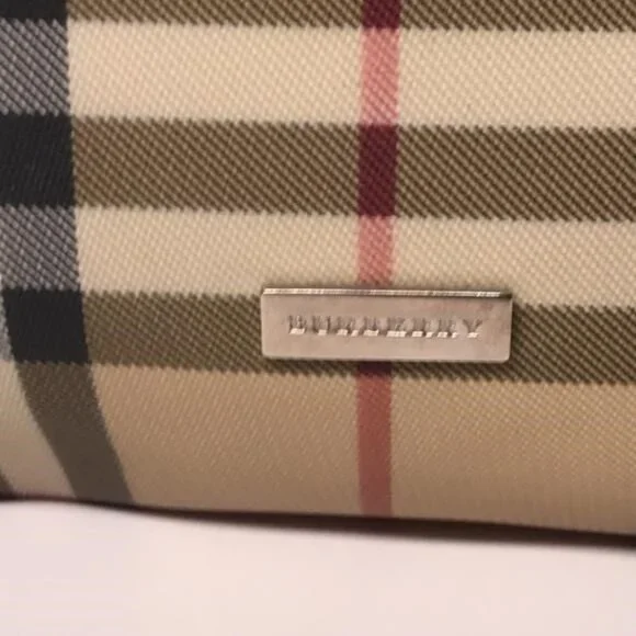 Pre-Loved Authentic BURBERRY Nova Check Pouch Handbag – Beige/Black PVC 👜 - Picture 5 of 12